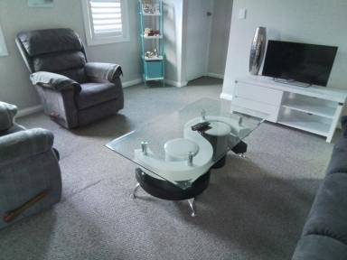 House For Lease - TAS - Queenstown - 7467 - Queen of Queenstown  (Image 2)