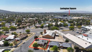 House Leased - NSW - Lavington - 2641 - LOW MAINTENANCE LIVING  (Image 2)