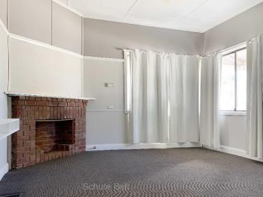 House Leased - NSW - Bourke - 2840 - Large four bedroom house  (Image 2)