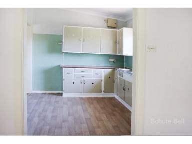 House Leased - NSW - Bourke - 2840 - Tidy three-bedroom home  (Image 2)
