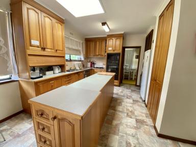 House For Lease - VIC - Portland - 3305 - Large, Fully Furnished Home  (Image 2)