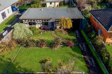 House For Sale - VIC - Portland - 3305 - Opportunity In A Great Location  (Image 2)