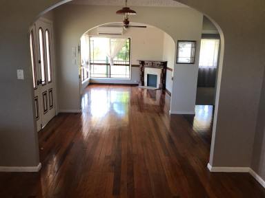 Acreage/Semi-rural Leased - QLD - Runnymede - 4615 - Beautifully Renovated Home on 5 Acres - APPROVED APPLICANT  (Image 2)