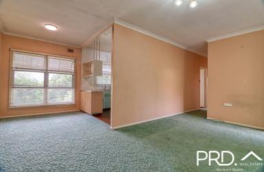 House For Lease - NSW - Lismore - 2480 - Easy Care Home in Convenient Location  (Image 2)