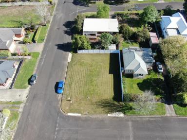 Residential Block For Sale - VIC - Hamilton - 3300 - Neat Corner block in Excellent Location  (Image 2)