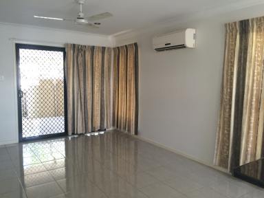 Unit For Lease - QLD - West Mackay - 4740 - MODERN UNIT IN WEST MACKAY, CLOSE TO HOSPITAL AND CBD, FULL AIRCONS  (Image 2)