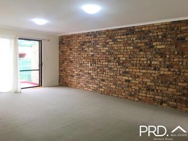 Unit For Lease - NSW - Wollongbar - 2477 - Private and Spacious Unit  (Image 2)
