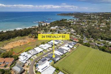 House Sold - NSW - Korora - 2450 - BEACHSIDE LIVING AT ITS FINEST  (Image 2)
