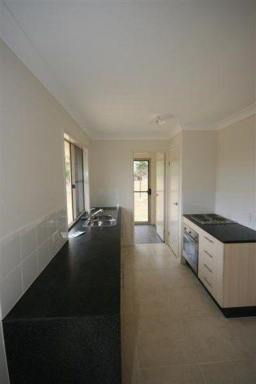 House For Lease - QLD - Carters Ridge - 4563 - Country Lifestyle - Quiet Location  (Image 2)
