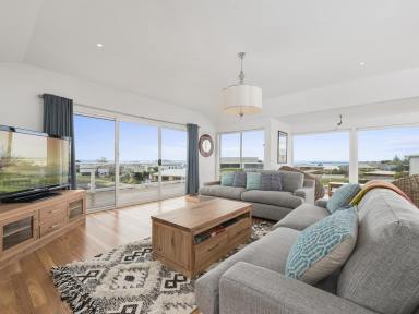 House Sold - VIC - Apollo Bay - 3233 - The Art House - Beauty and the Beach  (Image 2)