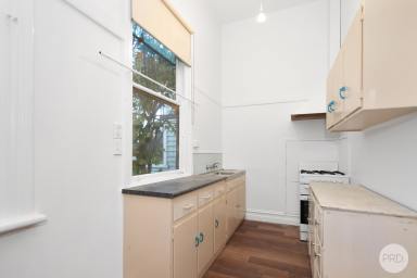 House Leased - VIC - Ballarat Central - 3350 - TWO BEDROOM HOME SITUATED IN THE HEART OF BALLARAT  (Image 2)