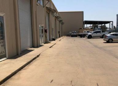 Industrial/Warehouse Sold - QLD - Emerald - 4720 - 200 SQM Warehouse Sheds For Sale  (Image 2)