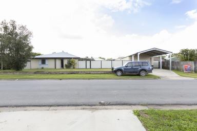 House Leased - QLD - Mirani - 4754 - COUNTRY HOME WITH POOL - HUGE SHED - LARGE ENTERTAINING AREA - BIG BLOCK  (Image 2)