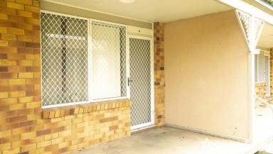 House For Lease - NSW - West Tamworth - 2340 - Studio and 1 Bedroom Units - West Tamworth  (Image 2)