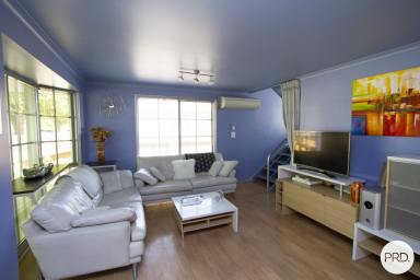 House Leased - VIC - Ballarat Central - 3350 - FULLY FURNISHED TWO BEDROOM HOME IN CENTRAL CBD  (Image 2)