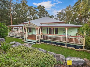 House Leased - QLD - Ferny Hills - 4055 - "Everything you will need in a family home"  (Image 2)