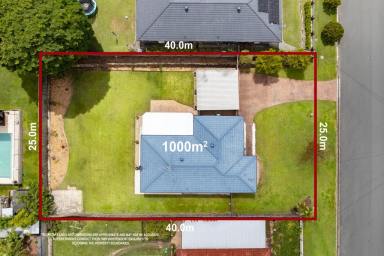 House For Sale - QLD - Rochedale South - 4123 - LOWSET BRICK HOME IN THRIVING SUBURB!  (Image 2)
