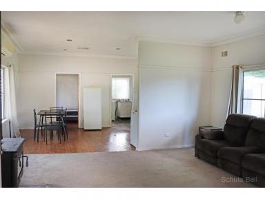 House Leased - NSW - Bourke - 2840 - Secure Yard  (Image 2)