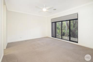 House For Lease - VIC - Mount Helen - 3350 - BEAUTIFUL FAMILY HOME IN PEACEFUL MOUNT HELEN AREA  (Image 2)