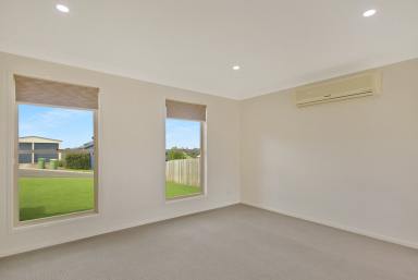 House Leased - QLD - Kearneys Spring - 4350 - Immaculate three-bedroom home  (Image 2)