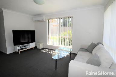 House Leased - NSW - Glenfield Park - 2650 - SECURE UNIT LIVING  (Image 2)