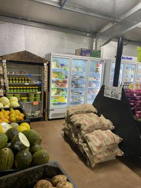 Business For Sale - QLD - Moresby - 4871 - FRUIT & VEG MARKET WITH NEW 3 BEDROOM house F/HOLD PROPERTY BRUCE HIGHWAY  (Image 2)