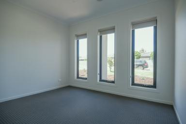 House Leased - VIC - Miners Rest - 3352 - Near New 4 Bedroom Home!  (Image 2)
