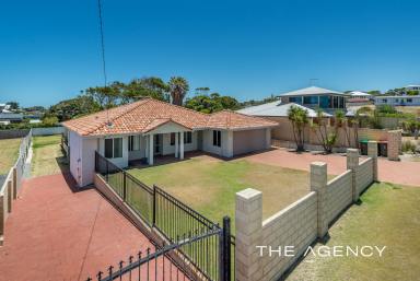 House For Sale - WA - Quinns Rocks - 6030 - 200 metres to all the coastal action you will ever need  (Image 2)