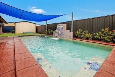 House For Sale - QLD - Edmonton - 4869 - POOL, SHED, 5 BEDROOMS......TWO ENSUITES  (Image 2)