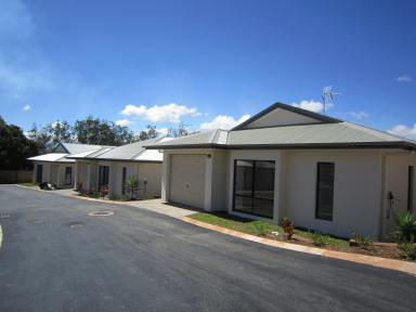 Villa For Sale - QLD - Atherton - 4883 - DOWNSIZE WITHOUT COMPROMISE  (Image 2)