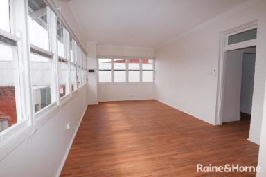 Apartment Leased - NSW - Wagga Wagga - 2650 - Renovated Central Apartment  (Image 2)