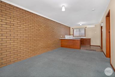 Unit Leased - VIC - Wendouree - 3355 - LOW MAINTENANCE ONE BEDROOM UNIT IN THE HEART OF WENDOUREE  (Image 2)