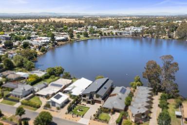 House For Sale - VIC - Nagambie - 3608 - "Lake House"  (Image 2)