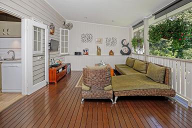 House For Sale - QLD - Cairns North - 4870 - Charming Renovated Queenslander !  (Image 2)