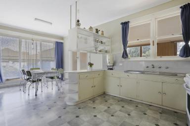 House For Sale - VIC - Mortlake - 3272 - EXPLORE THE ENDLESS POSSIBILITIES - FANTASTIC LOCATION  (Image 2)