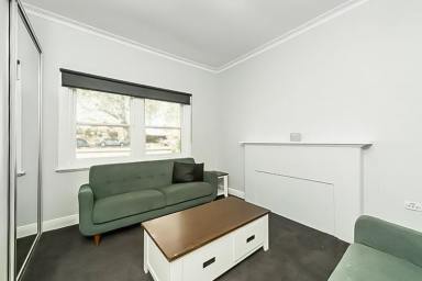 Townhouse For Lease - NSW - South Albury - 2640 - CONVENIENT LOCATION! (Image 2)