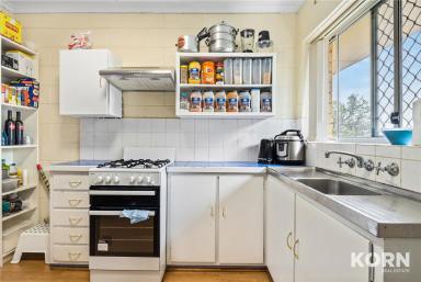 Unit For Sale - SA - Bedford Park - 5042 - Neat & Tidy Upstairs Unit Close to Flinders University  (Image 2)