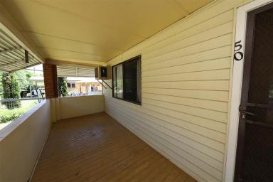 House For Sale - NSW - Tumut - 2720 - Prime CBD Location  (Image 2)