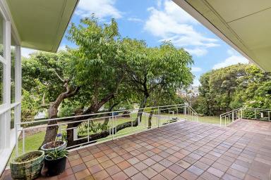 House For Sale - VIC - Warrnambool - 3280 - Mid-century origins in a winning location  (Image 2)