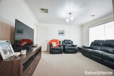 House Leased - NSW - Tatton - 2650 - Family Home in Tatton  (Image 2)