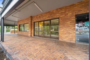 Retail For Lease - QLD - Spring Hill - 4000 - Wide frontage for retail / office exposures  (Image 2)