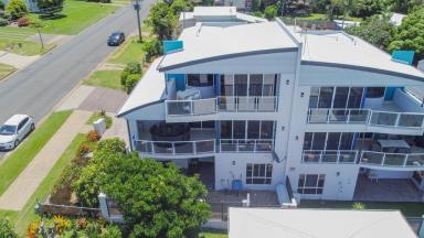 House For Sale - QLD - Meikleville Hill - 4703 - Outstanding Seaview Residence  (Image 2)