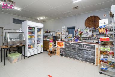 Retail For Sale - NSW - Grong Grong - 2652 - FREEHOLD COMMERCIAL PROPERTY WITH POST OFFICE, GENERAL STORE & RESIDENCE!  (Image 2)