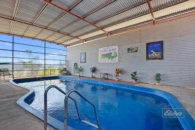 House For Sale - QLD - Gootchie - 4650 - PRESTIGE PROPERTY ON PRICELESS LAND!  (Image 2)