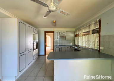 House For Lease - NSW - Nowra - 2541 - THREE BEDROOMS WITH BIG YARD  (Image 2)