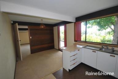 House For Lease - NSW - Nowra - 2541 - What A View !  (Image 2)