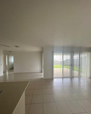 House Leased - QLD - Beaconsfield - 4740 - Large Modern Home in Sought-after Estate!  (Image 2)