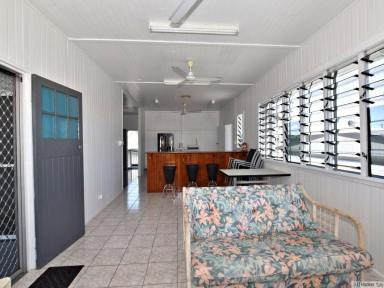 House For Sale - QLD - Kurrimine Beach - 4871 - SPACIOUS, ELEVATED QUEENSLANDER WITH A GRANNY FLAT  (Image 2)