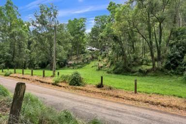 House For Sale - NSW - St Albans - 2775 - Rustic Country Cottage on 8 Magical Acres – Your Very Own Piece Of Paradise!  (Image 2)