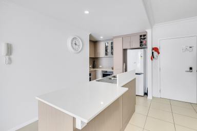 Apartment Leased - QLD - Palm Cove - 4879 - Resort Style Living in Palm Cove - Fully Furnished! (Image 2)